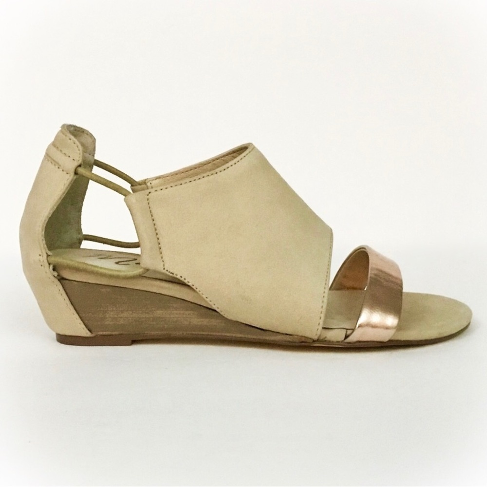 Matisse 'Port' Tan Suede Sandals - Picture 5 of 10